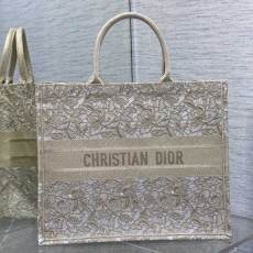 Dior Shopping Bags